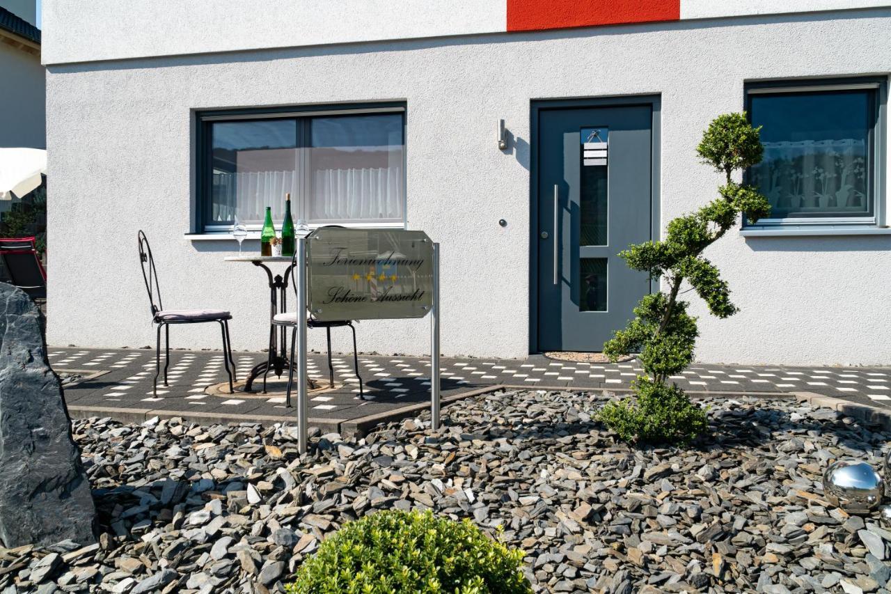 Ferienwohnung "Schoene Aussicht" Reil Extérieur photo